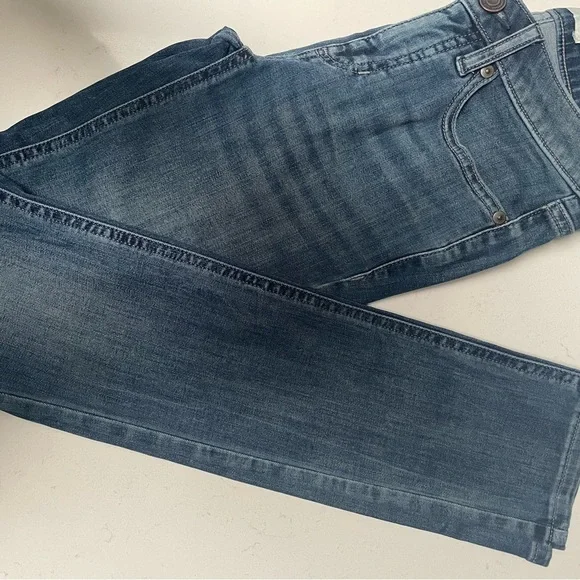 LC Lauren Conrad women’s blue denim jeans size 2 - Picture 2 of 9